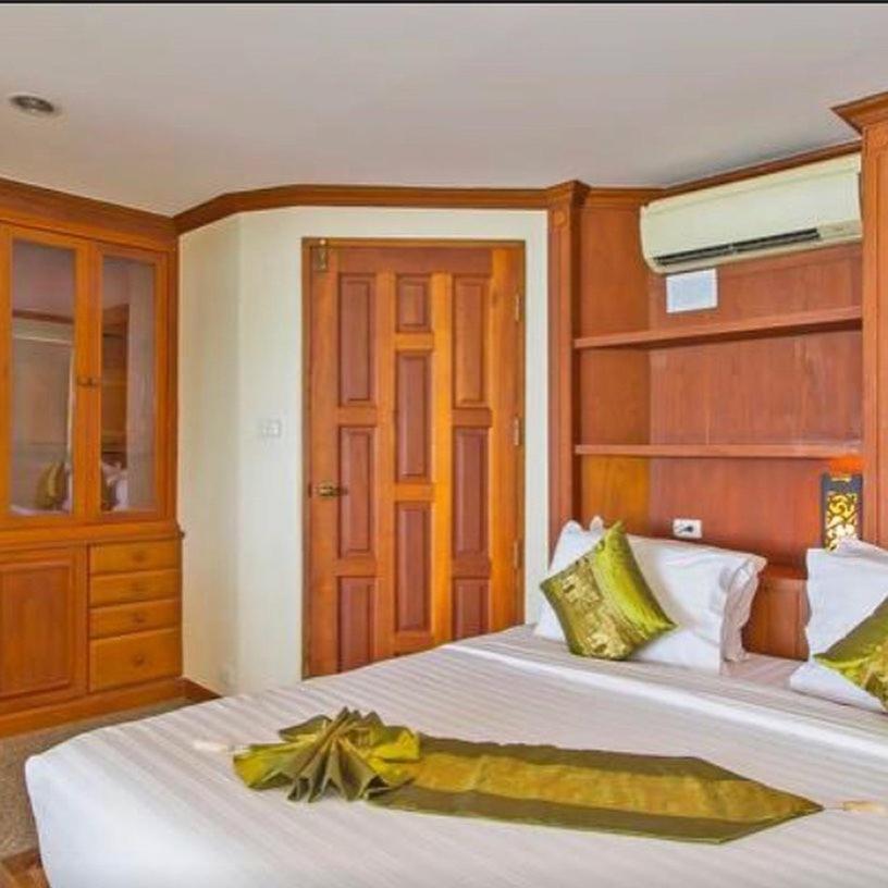 Goodwill Beach House Patong ภายนอก รูปภาพ